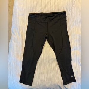 Lululemon Size 10 Cropped leggings